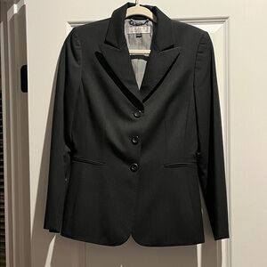 Elegant Black Women's Blazer